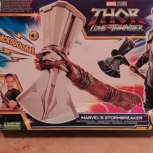 Marvel Thor Hammer Love and Thunder